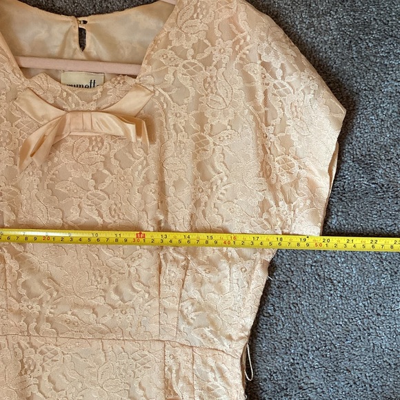 Vintage Light Pink Lace Midi Short Sleeve Dress 1950’s Cocktail - Picture 11 of 15